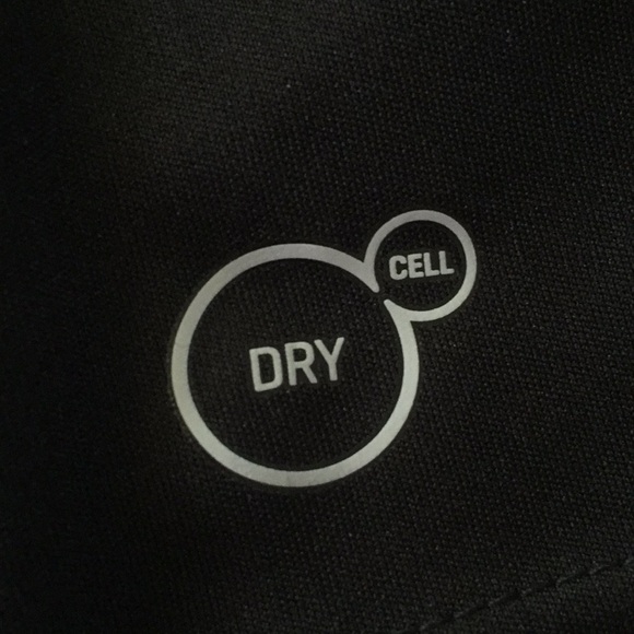 Puma Evo training shirt. - Picture 4 of 5